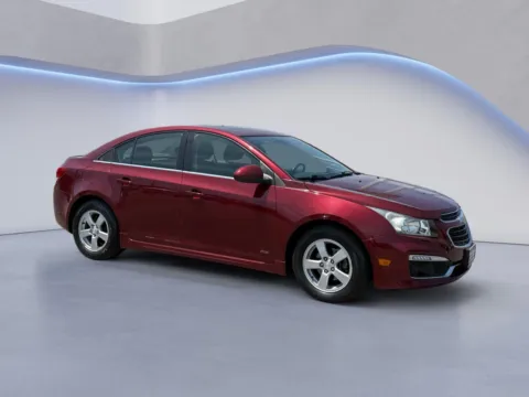 Red 2016 Chevrolet Cruze Limited LT for sale in Alcoa, TN