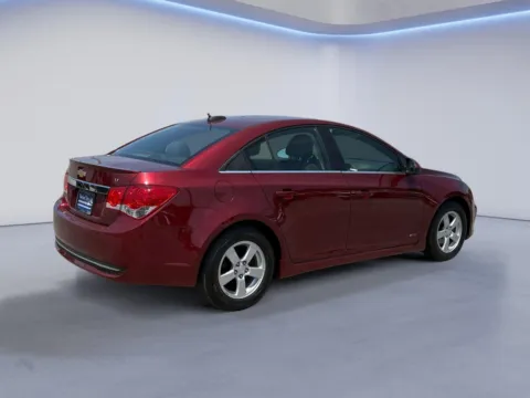 Another view of 2016 Chevrolet Cruze Limited LT for sale in Alcoa, TN at Twin City Auto Center