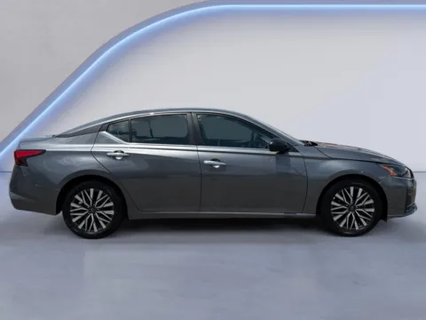 Photos of 2025 Nissan Altima SV for sale in Alcoa, TN at Twin City Auto Center
