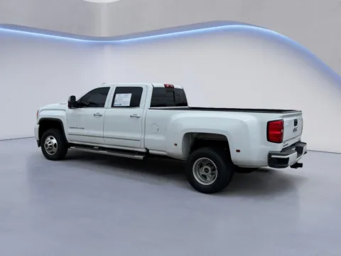 More photos of 2019 GMC Sierra 3500HD Denali at Twin City Auto Center, TN