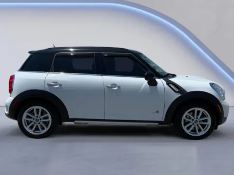 Photos of 2016 MINI Cooper Countryman S for sale in Alcoa, TN at Twin City Auto Center