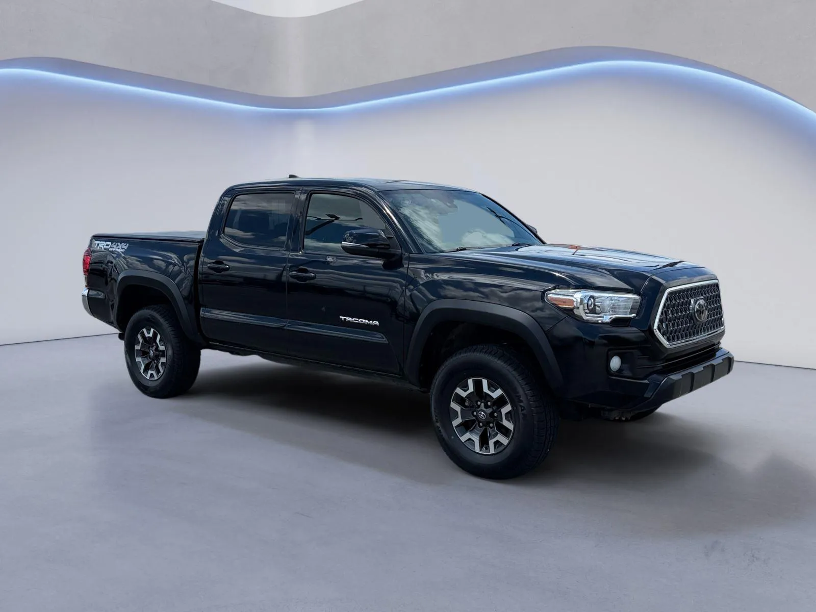 Black 2019 TOYOTA TACOMA for sale in Alcoa, TN