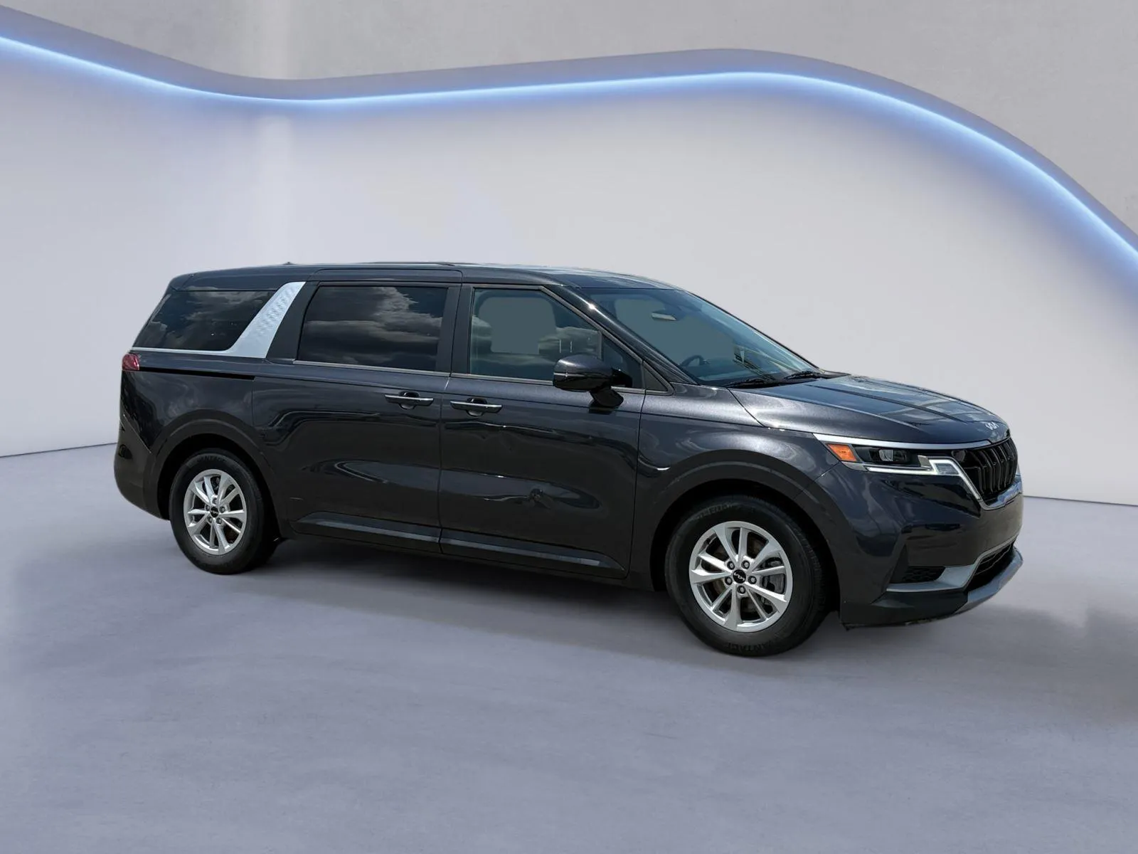 Gray 2024 Kia Carnival LX for sale in Alcoa, TN