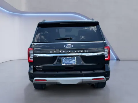 More photos of 2022 Ford Expedition Limited at Twin City Auto Center, TN