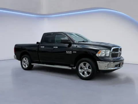 Black 2015 DODGE RAM SLT for sale in Alcoa, TN
