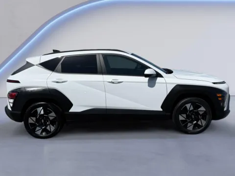 Photos of 2025 Hyundai Kona SEL for sale in Alcoa, TN at Twin City Auto Center