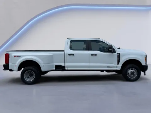Photos of 2024 Ford Super Duty F-350 DRW XL for sale in Alcoa, TN at Twin City Auto Center