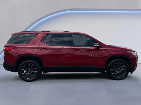 Photos of 2018 Chevrolet Traverse RS for sale in Alcoa, TN at Twin City Auto Center
