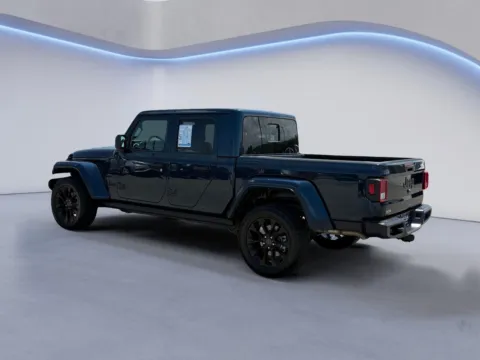 More photos of 2025 Jeep Gladiator Nighthawk at Twin City Auto Center, TN