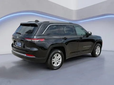 Another view of 2024 Jeep Grand Cherokee Laredo for sale in Alcoa, TN at Twin City Auto Center