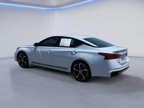 More photos of 2023 Nissan Altima 2.5 SR at Twin City Auto Center, TN