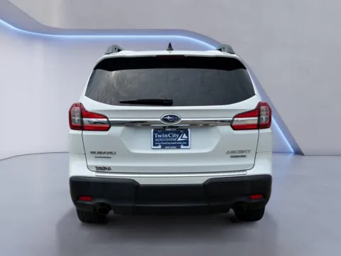 More photos of 2022 Subaru Ascent Limited at Twin City Auto Center, TN