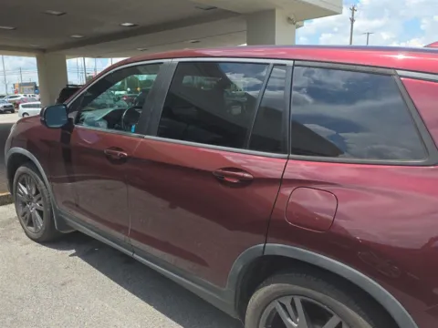 Photos of 2021 Honda Passport EX-L for sale in Alcoa, TN at Twin City Auto Center