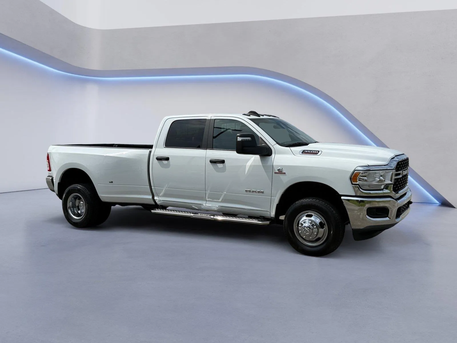 White 2024 Ram 3500 Big Horn for sale in Alcoa, TN