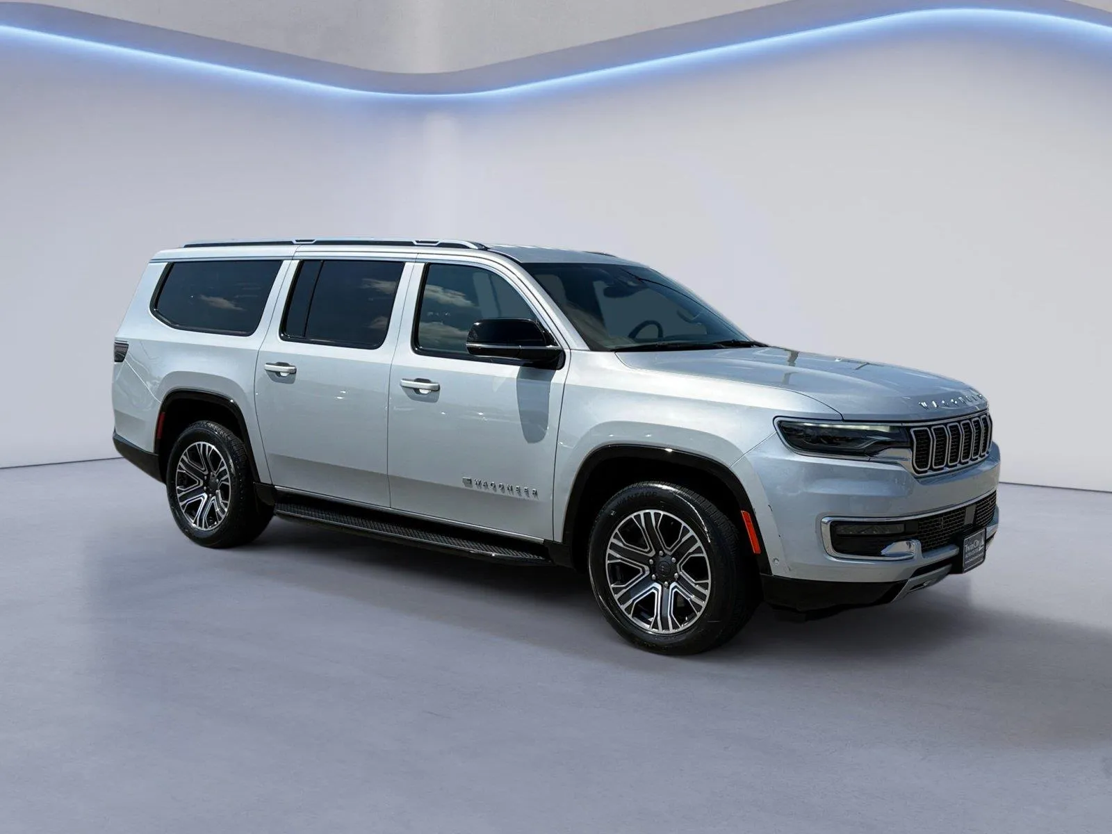 Silver 2024 Jeep Wagoneer L Series II for sale in Alcoa, TN