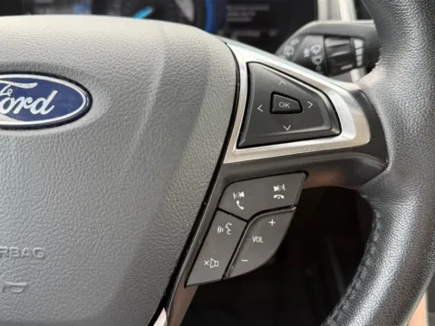 More photos of 2024 Ford Edge SEL at Twin City Auto Center, TN