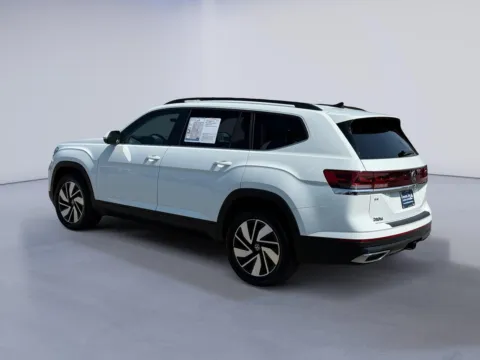 More photos of 2025 Volkswagen Atlas 2.0T SE w/Technology at Twin City Auto Center, TN