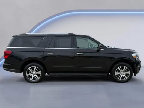 Photos of 2024 Ford Expedition Max Limited for sale in Alcoa, TN at Twin City Auto Center