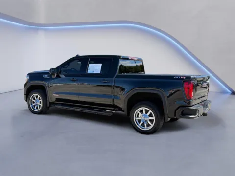 More photos of 2021 GMC Sierra 1500 AT4 at Twin City Auto Center, TN