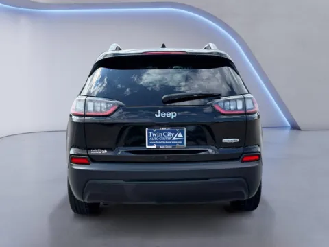 More photos of 2021 Jeep Cherokee Latitude at Twin City Auto Center, TN