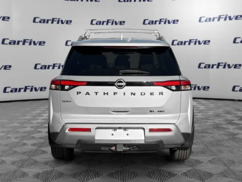 More photos of 2022 Nissan Pathfinder SL at CarFive Hooksett, NH, NH