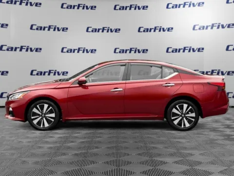 Photos of 2020 Nissan Altima 2.5 SV for sale in Hooksett, NH at CarFive Hooksett, NH