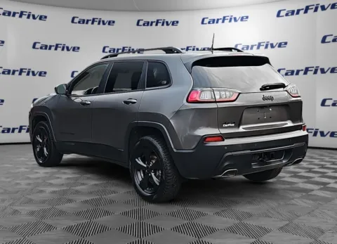 Another view of 2019 Jeep Cherokee Altitude for sale in Hooksett, NH at CarFive Hooksett, NH