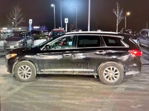 More photos of 2015 INFINITI QX60 at CarFive Hooksett, NH, NH