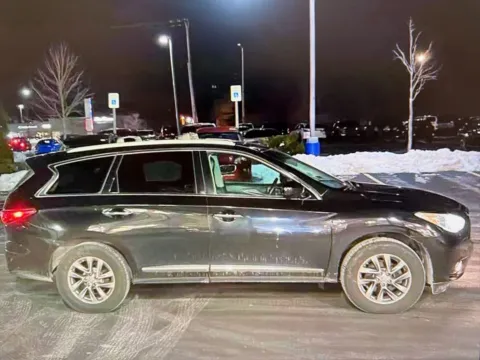 Photos of 2015 INFINITI QX60 for sale in Hooksett, NH at CarFive Hooksett, NH