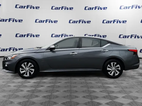 More photos of 2019 Nissan Altima 2.5 S at CarFive Hooksett, NH, NH