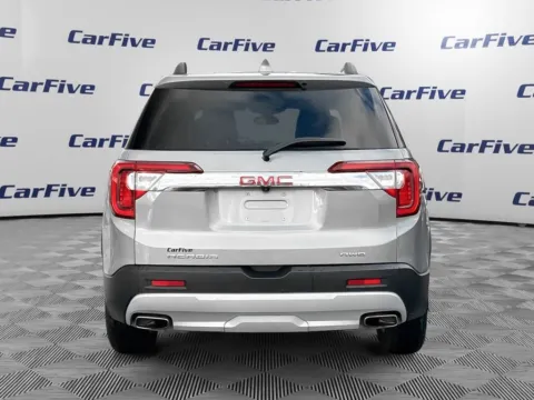 More photos of 2023 GMC Acadia SLT at CarFive Hooksett, NH, NH