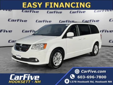 White 2019 Dodge Grand Caravan SXT for sale in Hooksett, NH