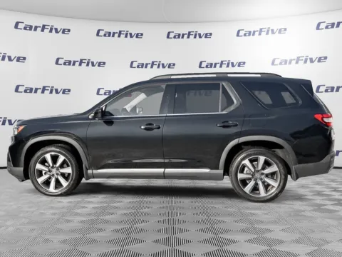 Photos of 2023 Honda Pilot Elite for sale in Hooksett, NH at CarFive Hooksett, NH