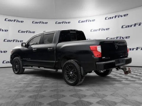 Another view of 2019 Nissan Titan SL for sale in Hooksett, NH at CarFive Hooksett, NH