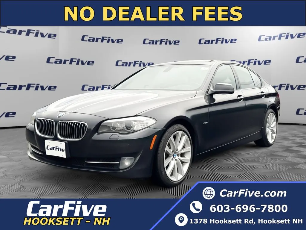 2012 BMW 5 Series 535i xDrive Sedan's photo