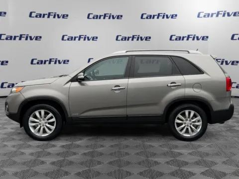 Photos of 2011 Kia Sorento EX for sale in Hooksett, NH at CarFive Hooksett, NH