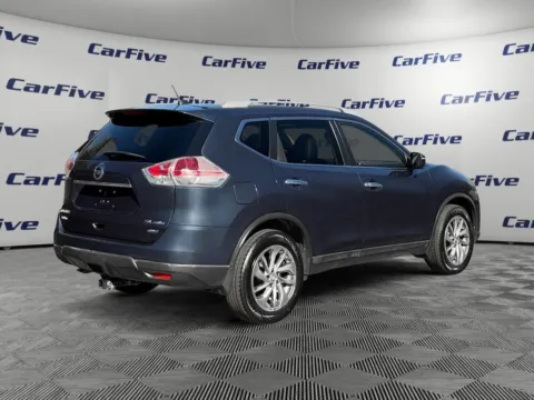 More photos of 2014 Nissan Rogue SL at CarFive Hooksett, NH, NH