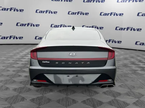 More photos of 2023 Hyundai Sonata SEL at CarFive Hooksett, NH, NH