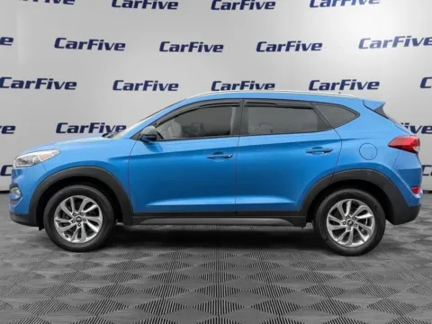 Photos of 2016 Hyundai Tucson SE for sale in Hooksett, NH at CarFive Hooksett, NH
