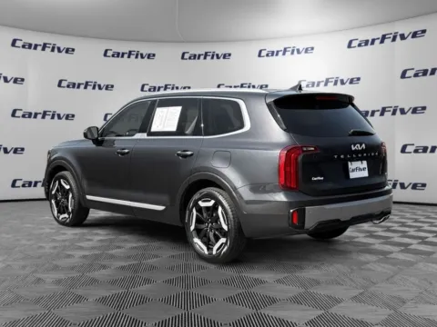 Another view of 2025 Kia Telluride S for sale in Hooksett, NH at CarFive Hooksett, NH