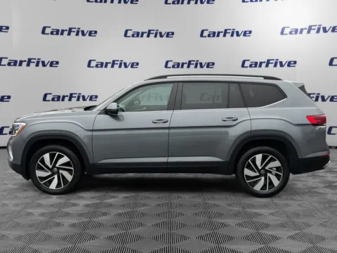 Photos of 2024 Volkswagen Atlas 2.0T SE w/Technology for sale in Hooksett, NH at CarFive Hooksett, NH