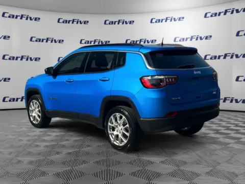 Another view of 2022 Jeep Compass Latitude Lux for sale in Hooksett, NH at CarFive Hooksett, NH
