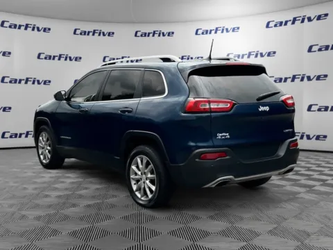 Another view of 2018 Jeep Cherokee Limited for sale in Hooksett, NH at CarFive Hooksett, NH