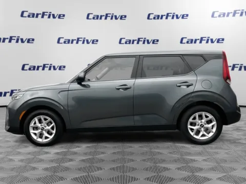 Photos of 2022 Kia Soul LX for sale in Hooksett, NH at CarFive Hooksett, NH