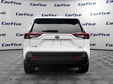 More photos of 2021 Toyota RAV4 Hybrid XLE at CarFive Hooksett, NH, NH