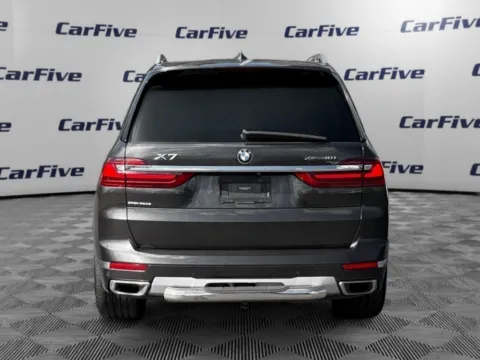 More photos of 2020 BMW X7 xDrive40i at CarFive Hooksett, NH, NH