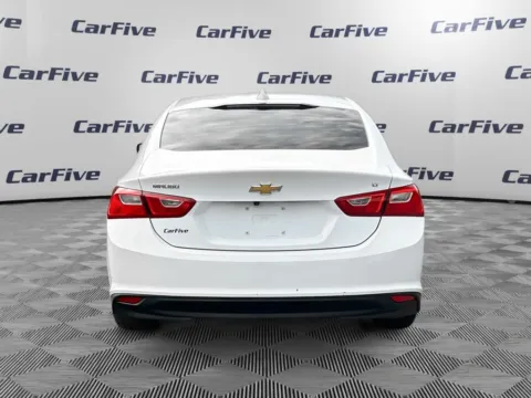 More photos of 2023 Chevrolet Malibu LT at CarFive Hooksett, NH, NH