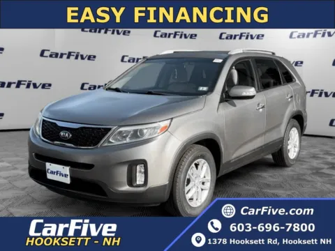 Silver 2015 Kia Sorento LX for sale in Hooksett, NH