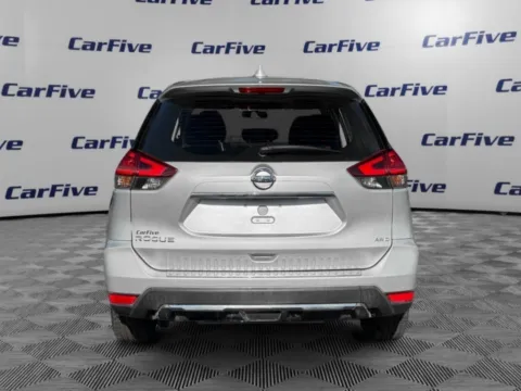 More photos of 2017 Nissan Rogue S at CarFive Hooksett, NH, NH