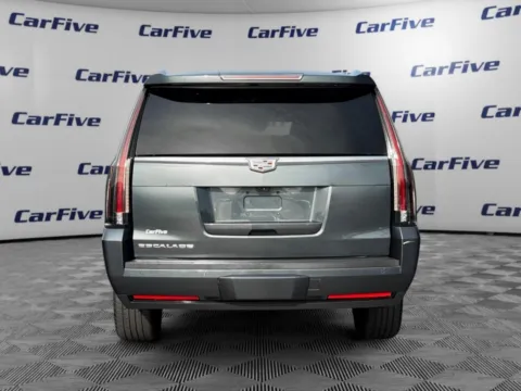 More photos of 2020 Cadillac Escalade ESV Luxury at CarFive Hooksett, NH, NH